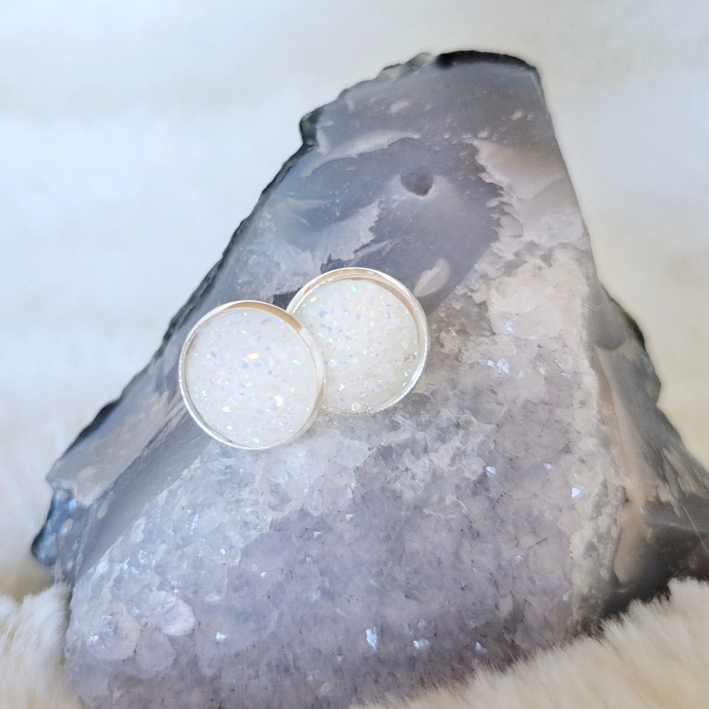 2 for $18❤️🔥 Glittery White Resin Stud Earrings - Picture 2 of 3